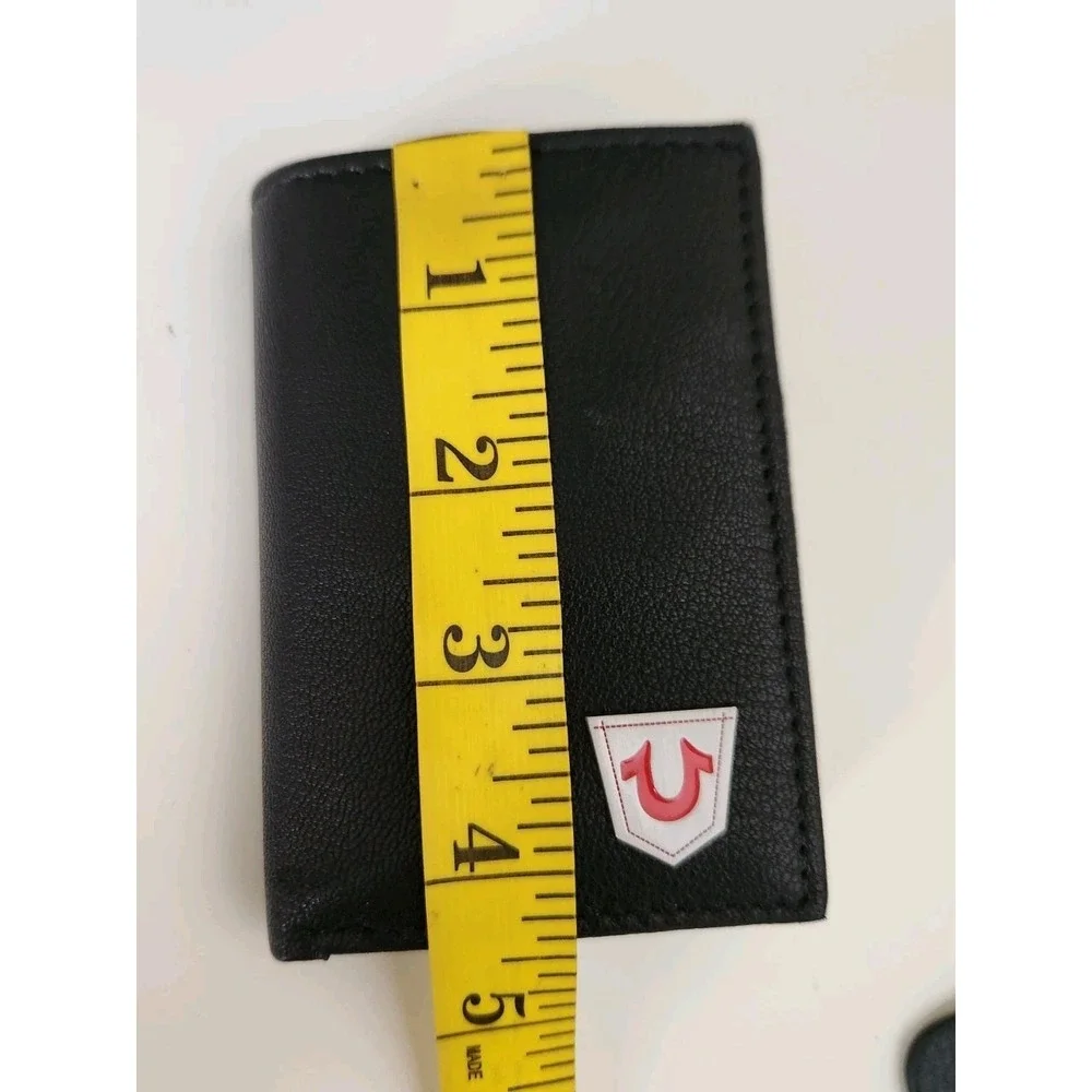 True Religion Genuine Leather RFID Blocking men's‎ Wallet Black